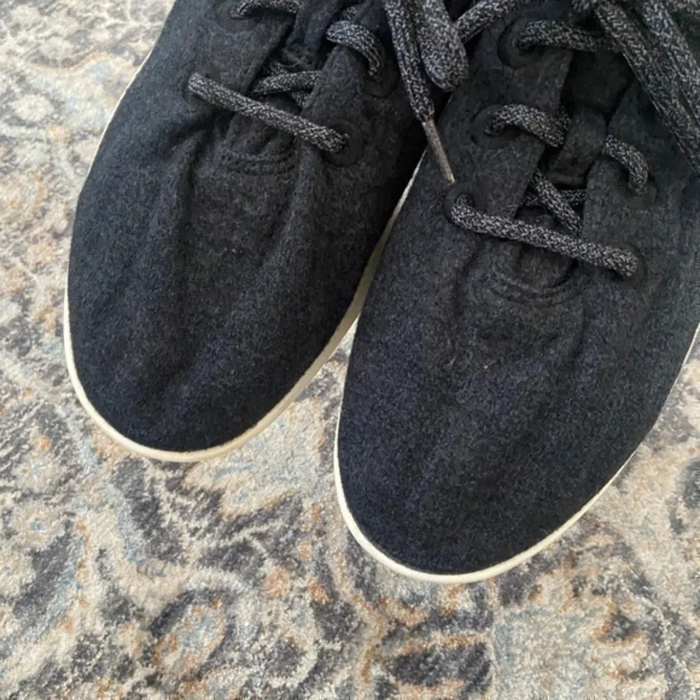 Allbirds‎ Black Wool Runner Sneakers